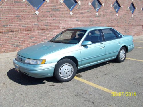 1994 ford taurus gl sedan 4-door 3.0l