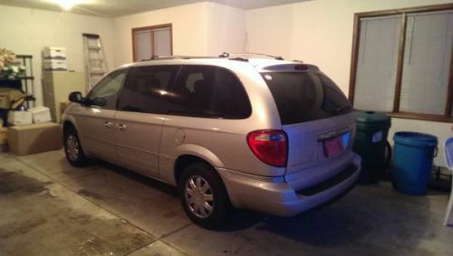 2006 Chrysler Town & Country Limited, image 8