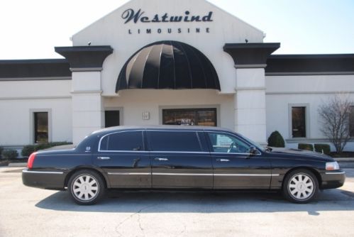 Find Used Limo Limousine Lincoln Town Car Ford Black 6 Door