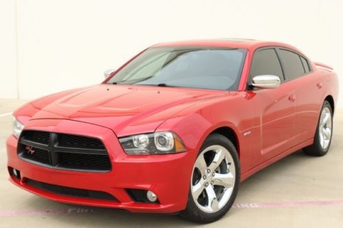 2011 dodge charger r/t , chrome wheels, 1 owner , loaded, new car trade-in