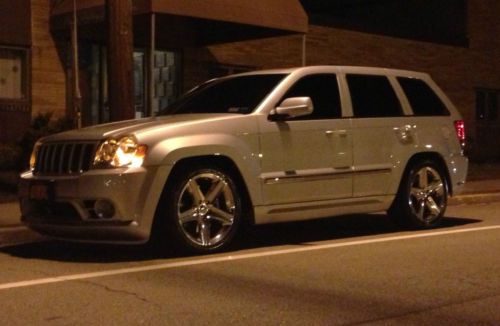 2007 jeep grand cherokee srt8 fully worked low miles high performance
