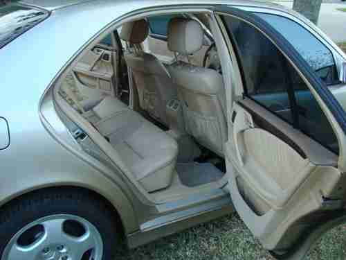 2001 Mercedes-Benz E430 4Matic Sedan 4-Door 4.3L - CLEAN CAR - LOW MILES, image 17