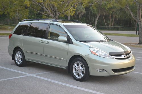 2006 toyota sienna xle, limited, leather, navigation, dvd,  no reserve