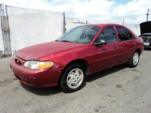 2000 ford escort, no reserve