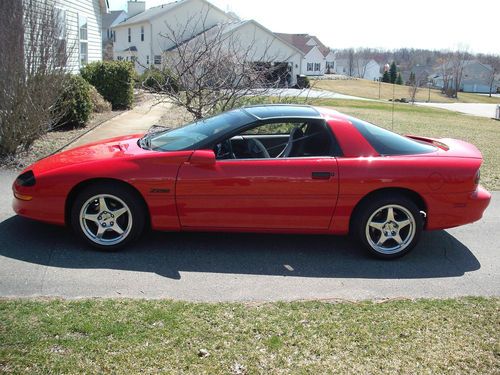 1997 z-28 camaro 6 speed t-top lt1