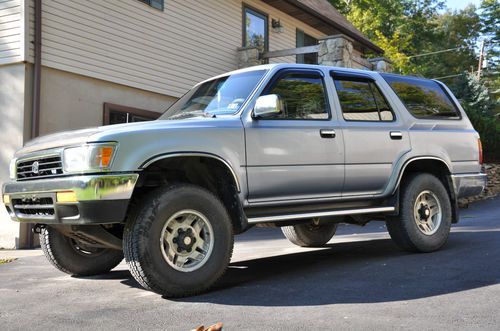 Toyota sr5 4 runner