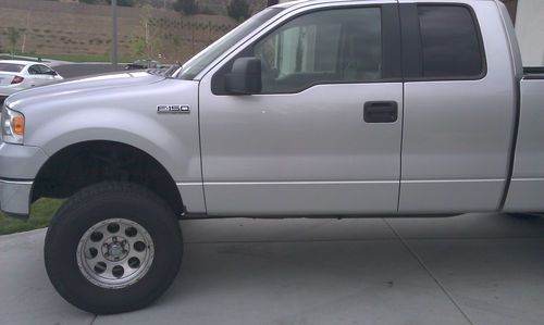 2006 ford f150 xlt, many extras