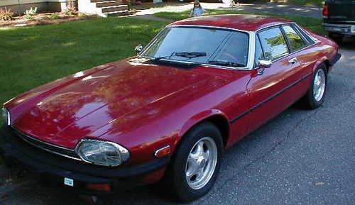 Jaguar xjs 1976 collector for restoration- first year of this model-collector !