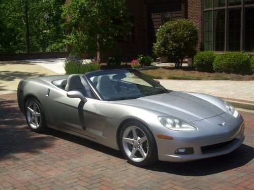 2006 chevrolet corvette convertible!  bank repo! absolute auction! no reserve!