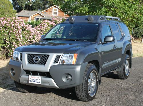 2010 nissan xterra 4x4 off-road, grey, great condition, under warranty