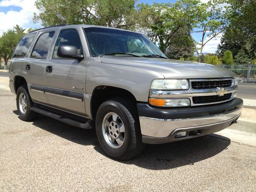 2003  chevrolet tahoe suv 4wd chevy grey leather seats