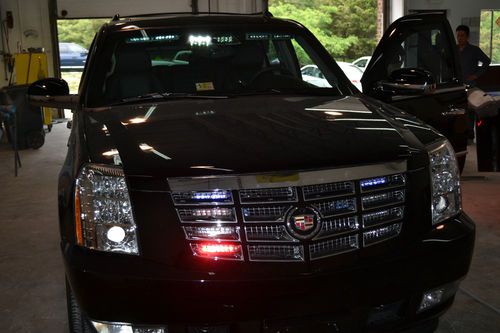 Armored vehicle/bulletproof escalade