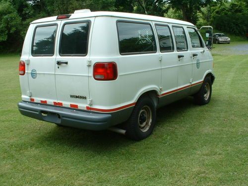 1999 Dodge 1500  Cargo Van  AA+t Van Formerly.  3.9 V6, image 3