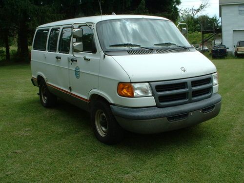 1999 Dodge 1500  Cargo Van  AA+t Van Formerly.  3.9 V6, image 5