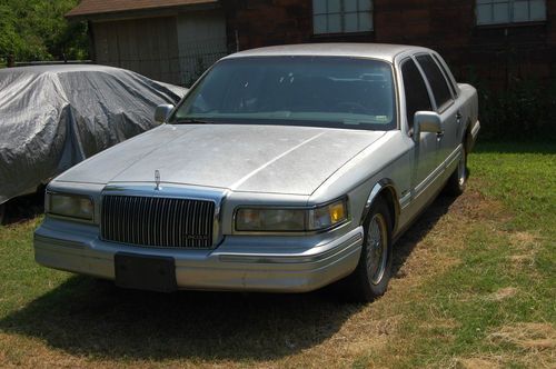 1995 lincoln town car