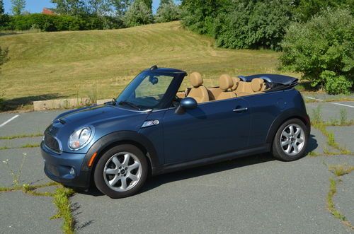 2009 mini cooper s convertible - immaculate, 6 speed manual, rebuilt title look