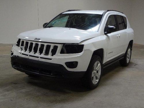 2014 jeep compass damadge repairable rebuilder only 7k miles will not last!!