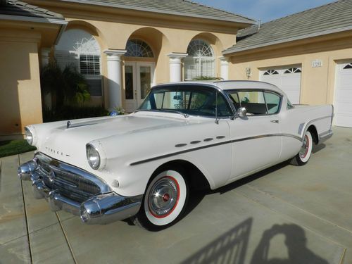 1957 buick roadmaster 2 door hard top