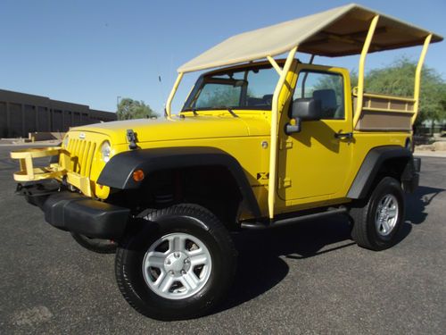2008 jeep wrangler safari 4x4 auto lifted one of a kind 1 owner low miles wow!!!
