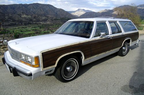 1990 ford crown victoria, country squire lx wagon, 5.0l v8 auto; excellent cond