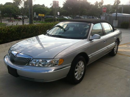 01 lincoln continental presidential edition - 100% florida car - one owner!