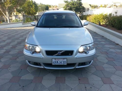 2005 volvo v70 r wagon 4-door 2.5l