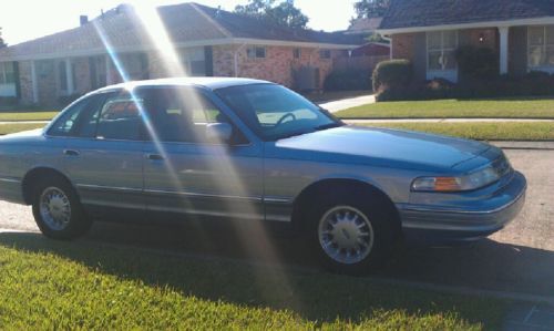 1997 ford crown victoria lx