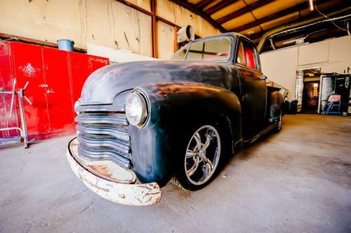1951 Chevrolet project truck, image 2