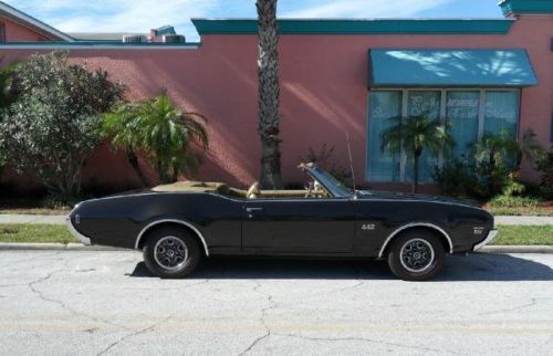 Real number matching 442 4 speed convertible rare color dealer a/c muscle car