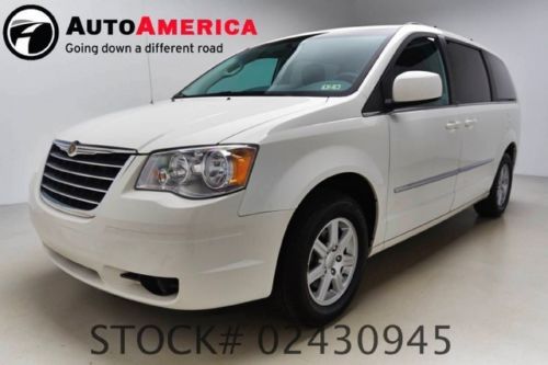 40k one 1 owner low miles 2010 chrysler town and country touring