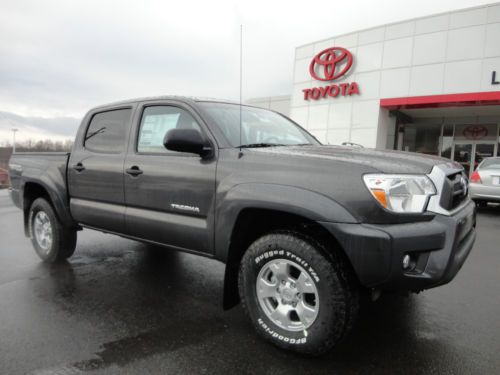 New 2014 tacoma double cab v6 4x4 trd off road magnetic gray 4wd locking diff