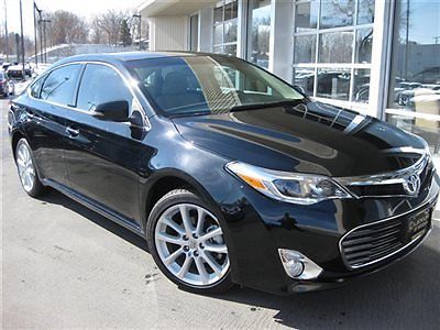 2013 toyota avalon limited. navigation system, bluetooth and more.