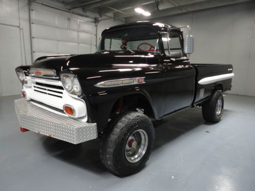 1959 chevrolet big window 3200 4 wheel drive with upgrades and new restoration