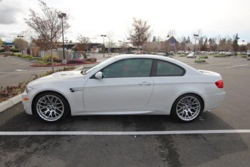 2012 mineral white bmw m3 - beige interior / new tires / low miles