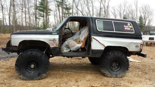 chevy blazer rock crawler