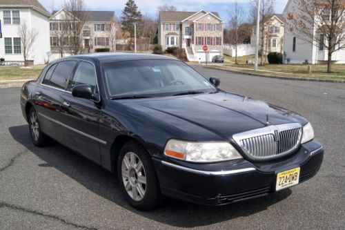 2007 lincoln town car executive l sedan 4-door 08 09 10  clean black no reserve