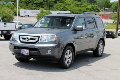 One owner 2011 pilot ex 4x4 auto power options am/fm/cd/sat 3rd row seating