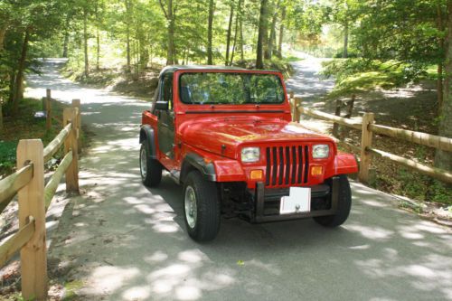 1990 jeep wrangler, 6 cyl., 5 speed, 28,000 original miles, one owner