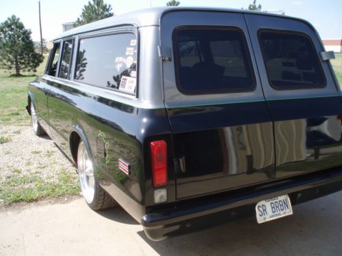 Sell Used 1970 Chevrolet Suburban 3 Door Custom With Weiand Blower