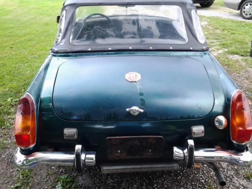 1973 mg midget 2 door convertible