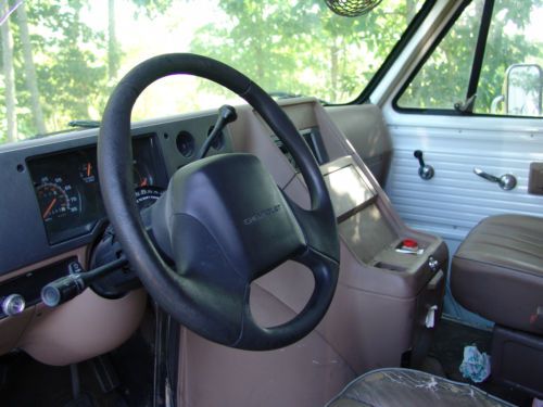 Used Box Trucks For Sale By Owner >> Purchase used 1995 Chevy G30 Box Van in Branson, Missouri ... Used Box Trucks For Sale By Owner >> Purchase used 1995 Chevy G30 Box Van in Branson, Missouri ...