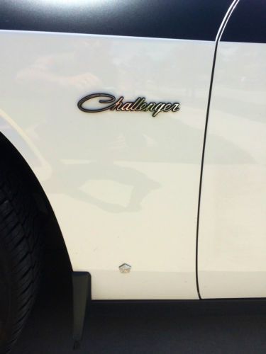 2011 Dodge Challenger, image 4