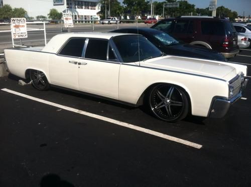 Gorgeous 1963 pearl white lincoln continental 22"wheels custom system