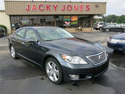 One owner local trade navigation backup camera sunroof heated and cooled leather