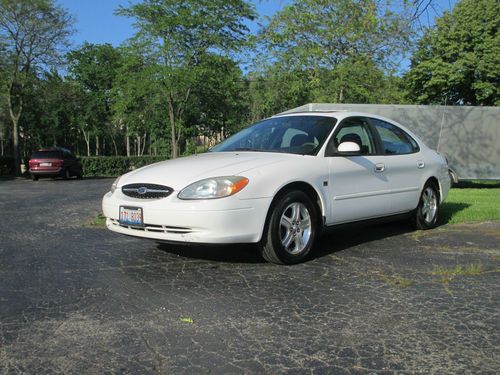 Purchase Used 2001 Ford Taurus Sel Sedan Vibrant White With
