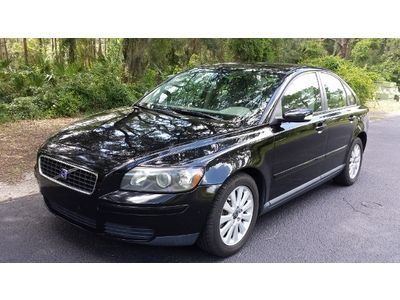 2005 volvo s40 2.4l automatic trans 4dr cold a/c cd player black/gray cloth int