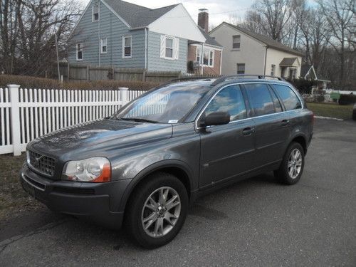 06 xc90 loaded roof 3rd row awd!! right color highway miles! great suv