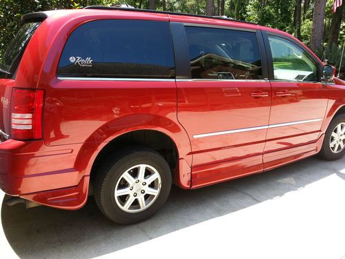 Rollx equipped adaptive handicapped accessible van