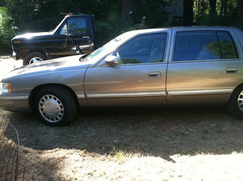 1999 cadillac deville golden taupe/ beige leather