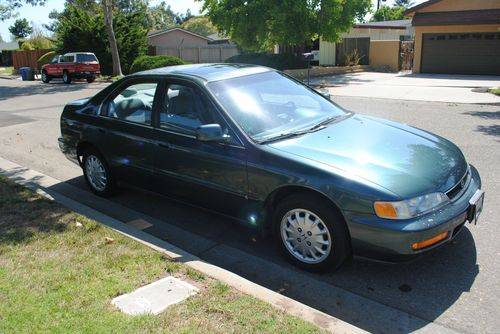 1996 honda accord ex sedan 4-door 2.2l